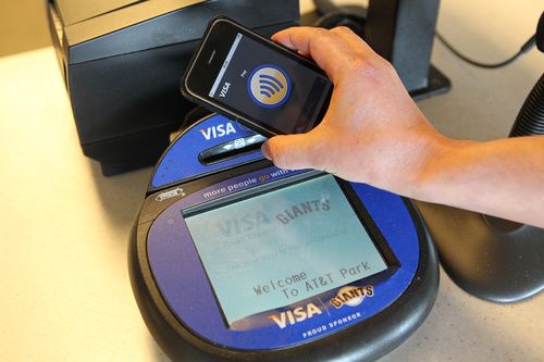 �O��������iPhone 5�����Ͻ���(ch��ng)ͨӍ(NFC)оƬ